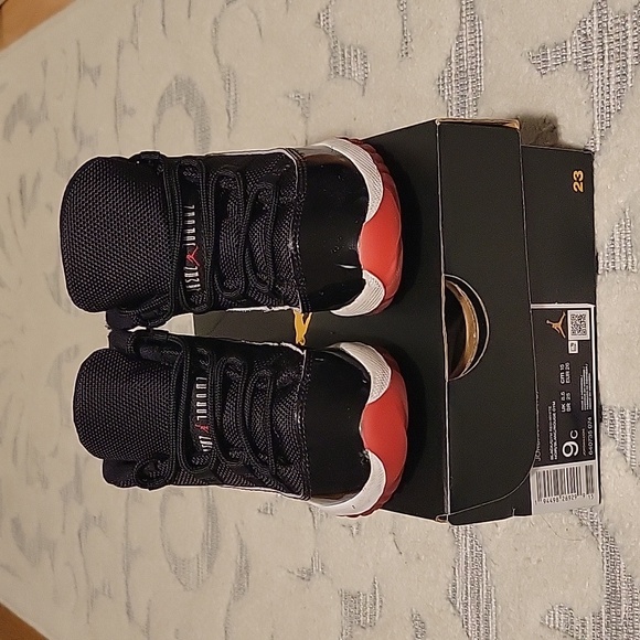 Jordan 1 MID Toddlers